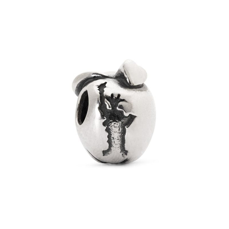 Perle TROLLBEADS City Beads Pomme New York Argenté en argent 925, packshot sur fond blanc.