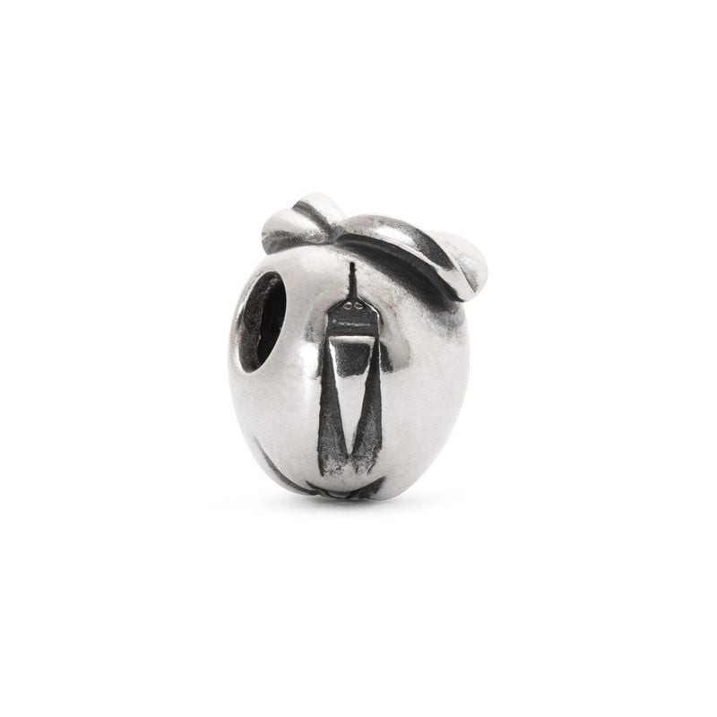 Packshot de la Perle TROLLBEADS City Beads Pomme New York Argenté en argent 925, vue de face.