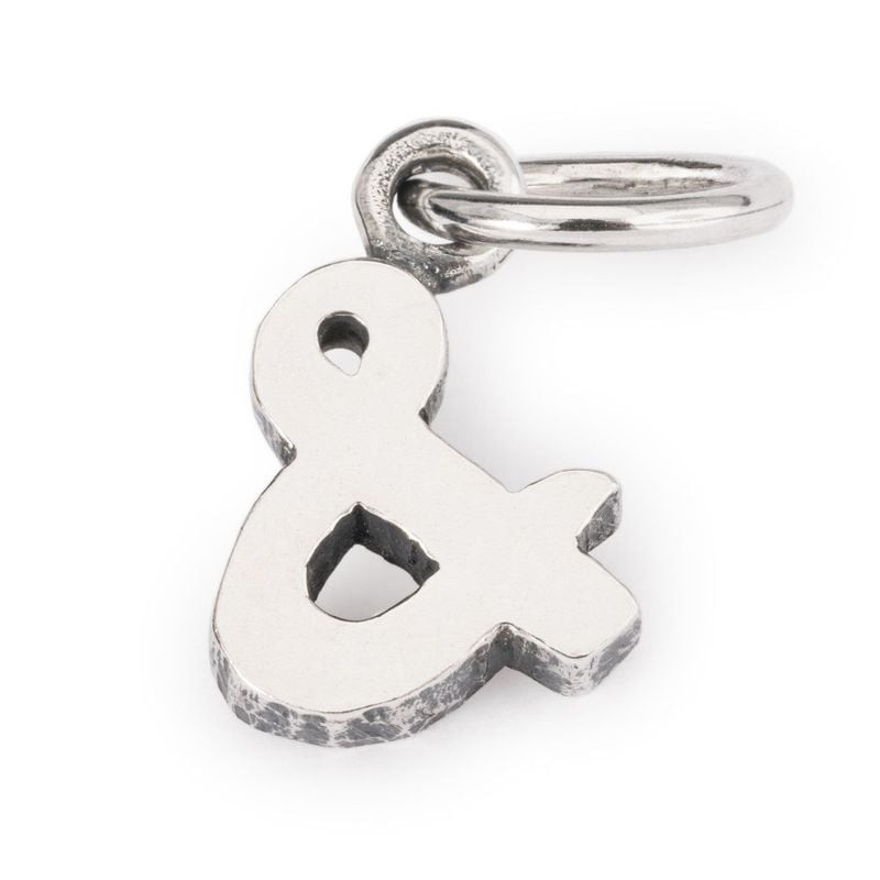 Pendentif Trollbeads Symbole Esperluette Argenté 925 en packshot sur fond neutre
