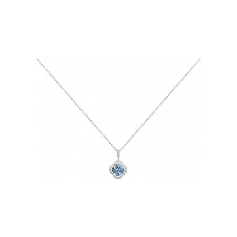 Collier en argent avec pendentif quatrefeuille en oxyde de zirconium bleu topaze et halo de zircons 