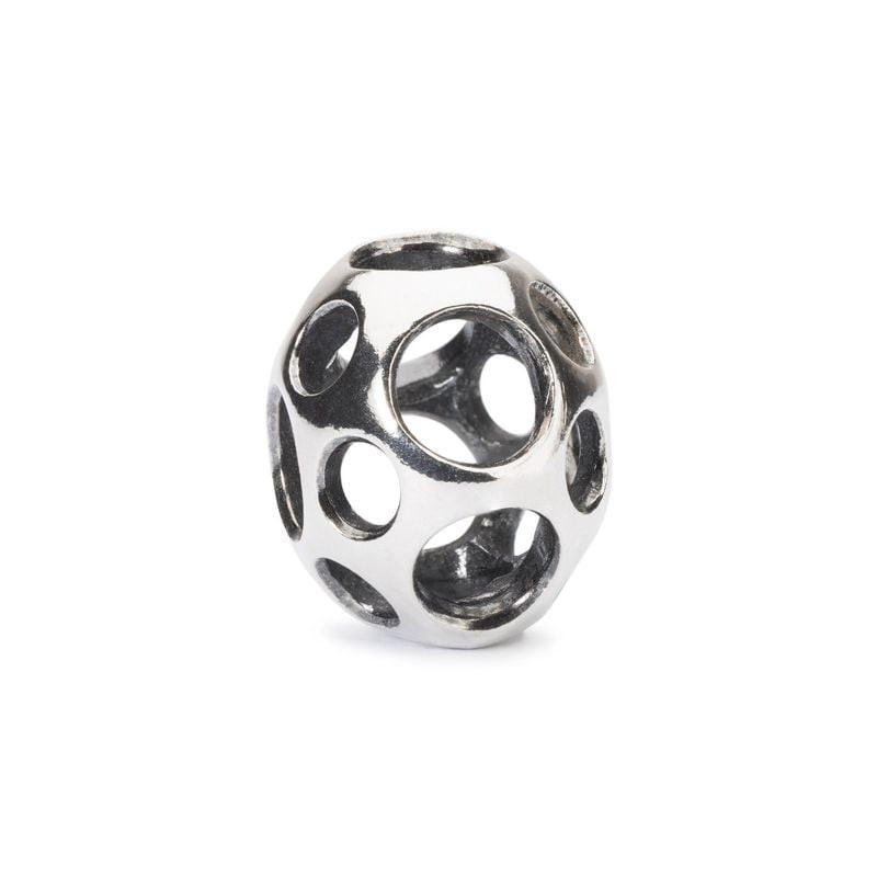 Perle de charme Trollbeads Flaques Argenté en argent sterling 925, packshot sur fond blanc