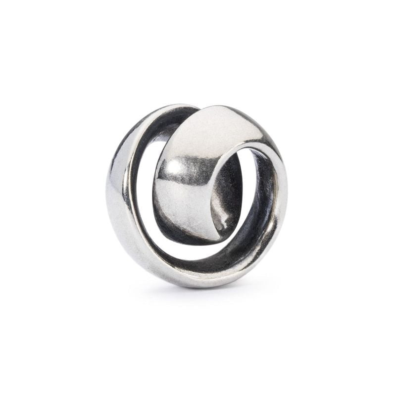 Perle de charme Trollbeads Infini Argenté en argent massif 925, packshot sur fond neutre