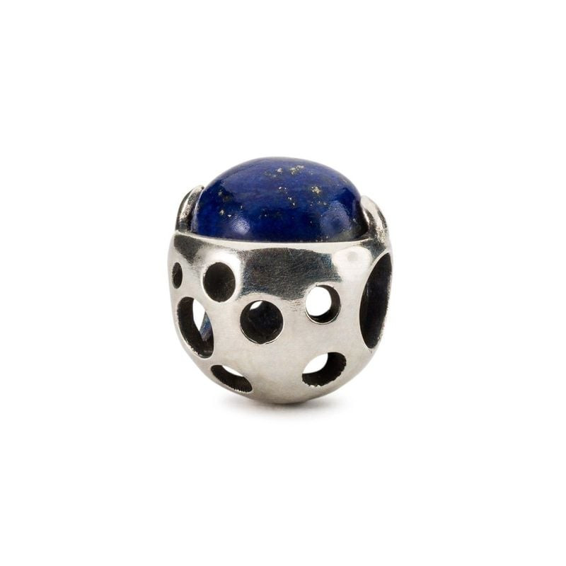 Perle TROLLBEADS Berceau de la Connaissance avec pierre de lapis-lazuli et cage en argent.