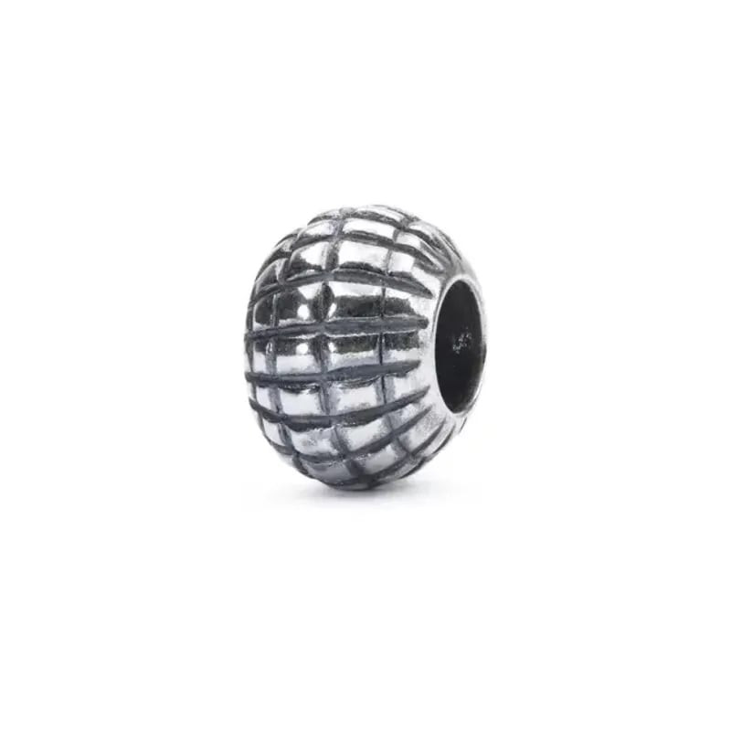 Perle Trollbeads Algue marine en argent sterling, motif treillis d'algues texturé et trou ouvert pou