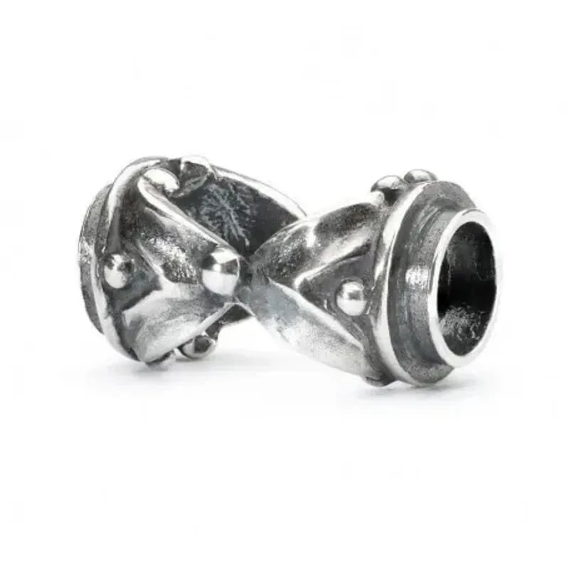 Perle de Bracelet Trollbeads Sablier Argenté en argent sterling 925, vue détail du bijou
