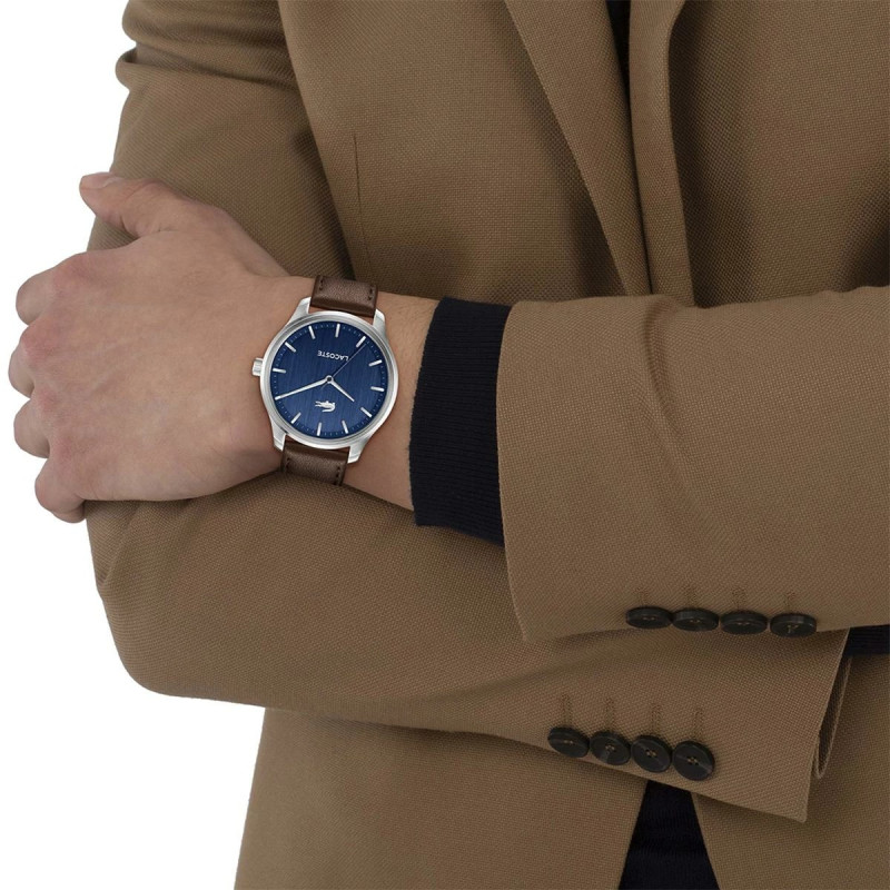 Montre Analogique à Quartz LACOSTE Collection Lisbon bracelet cuir marron
