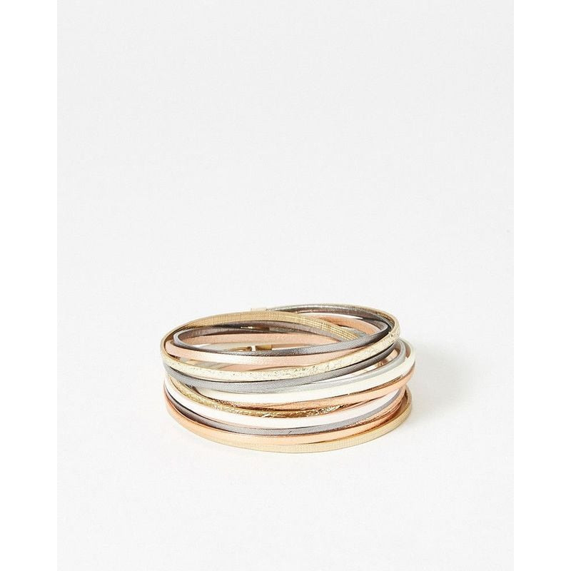 Packshot du bracelet double rangs FLOWERSFORZOE Magnum en cuir et acier doré.