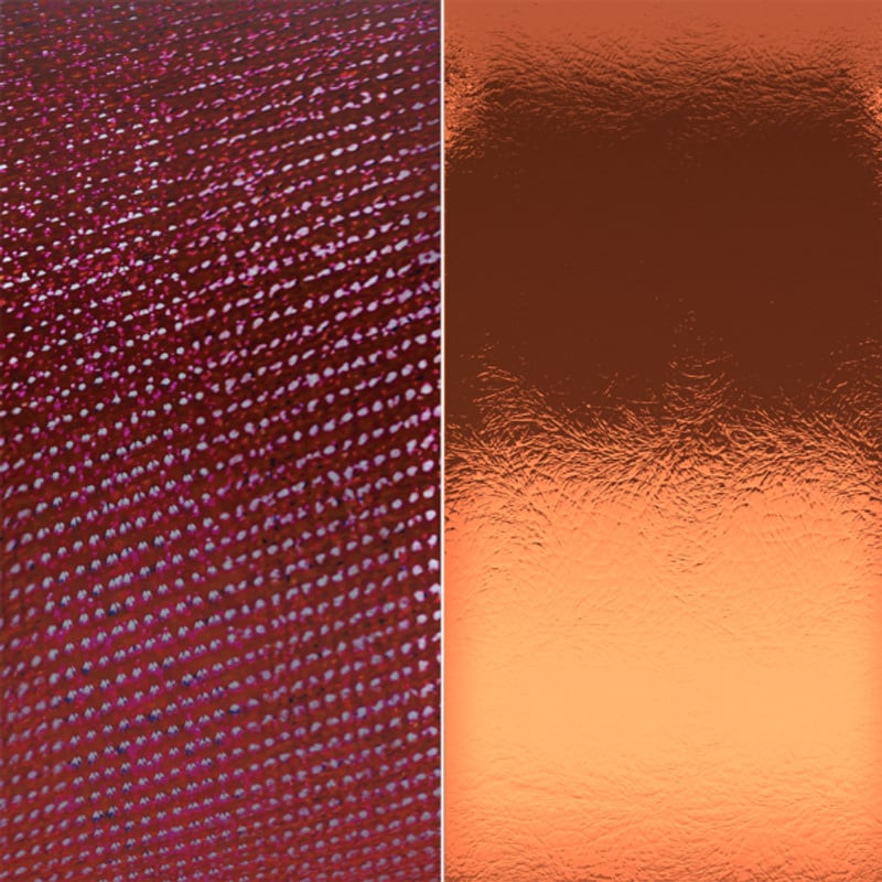 Gros plan macro de l'insert en cuir réversible Les Georgettes : lurex rouge tissé et métal orange te