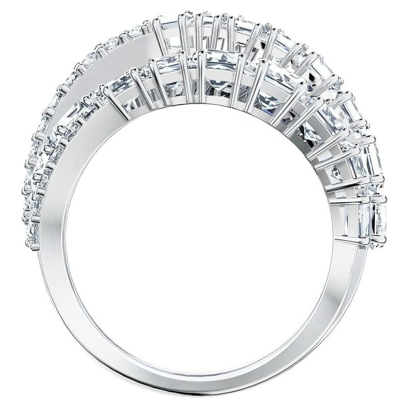 Bague Swarovski Hyperbola Cristal Blanc Argenté, packshot sur fond neutre